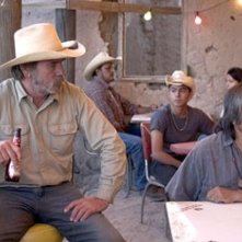 Tommy Lee Jones in Le tre sepolture