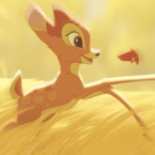 Bambi e il grande principe della foresta rincorre una farfalla