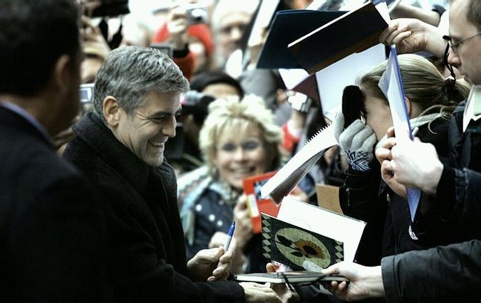 George Clooney A Berlino 2006 Per Presentare Syriana 22514