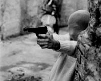 Una scena del film In un altro paese