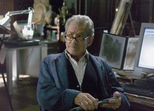 Ian McKellen salta la premiere di Toronto per precauzioni mediche: "Meglio prevenire che curare"