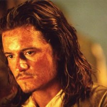 Orlando Bloom è Will Turner in Pirati dei Caraibi - La maledizione del forziere fantasma