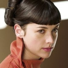Amelia Warner in una scena del film Aeon Flux