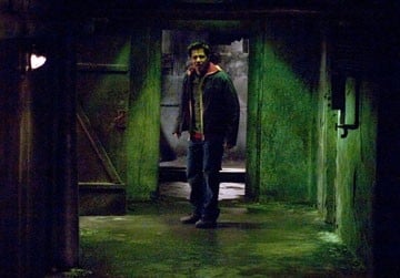 Jay Hernandez in Hostel