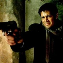 Jay Hernandez in una sequenza di Hostel