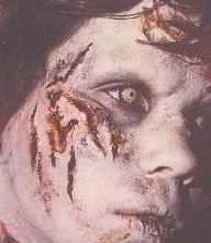 Linda Blair in una prova di make up per L'esorcista