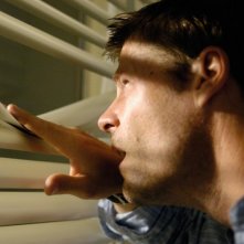 Joel Gretsch in una scena di The 4400