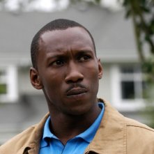 Mahershalalhashbaz Ali in una scena di The 4400