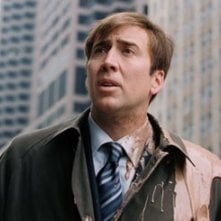 Nuovo look (e nuova acconciatura) per Nicolas Cage in The Weather Man