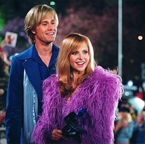 Freddie Prinze Jr. e Sarah Michelle Gellar in una scena di Scooby-Doo 2