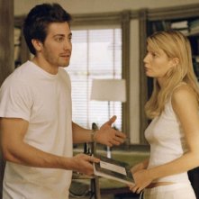 Jake Gyllenhaal con Gwyneth Paltrow in una scena di Proof