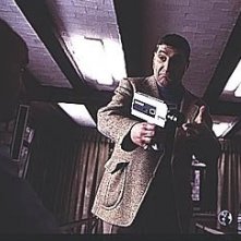 Tom Jakobsen in una scena di Torremolinos 73