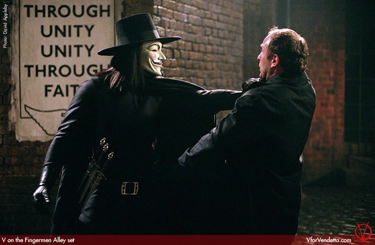 Hugo Weaving In V For Vendetta 23513