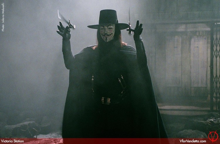 Hugo Weaving In V For Vendetta 23517