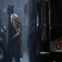 Brad Pitt e Morgan Freeman in una scena di SEVEN