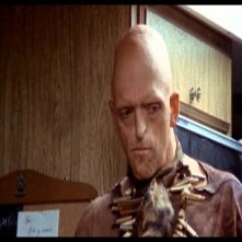 Michael Berryman in una scena di LE COLLINE HANNO GLI OCCHI