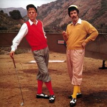 Elliott Gould e Donald Sutherland in MASH