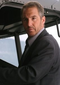 Brian Benben in una scena di Deer Woman