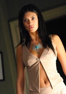 Cinthia Moura in una scena di Deer Woman