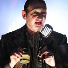 Robert Englund in una scena di Dance of the Dead