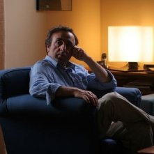 Silvio Orlando in una scena de Il caimano