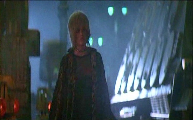 Daryl Hannah In Una Scena Di Blade Runner 24236