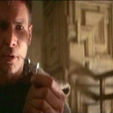Harrison Ford in una scena del film BLADE RUNNER di Ridley Scott