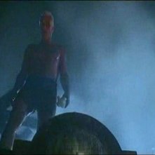 Rutger Hauer in una scena di BLADE RUNNER (1982)