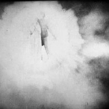 Camilla Horn e Gösta Ekman in una scena di FAUST del regista F.W. Murnau