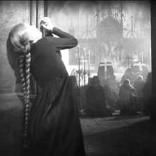 Camilla Horn in una scena di FAUST del 1926