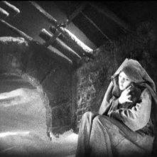 Camilla Horn in una scena di FAUST di F.W. Murnau