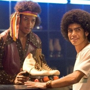 Nick Cannon e Rick Gonzalez in Roll Bounce