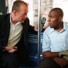 Bruce Willis e Mos Def in Solo due ore