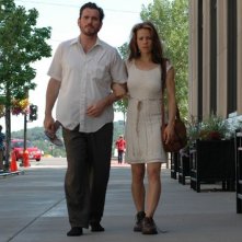 Matt Dillon e Lili Taylor in Factotum