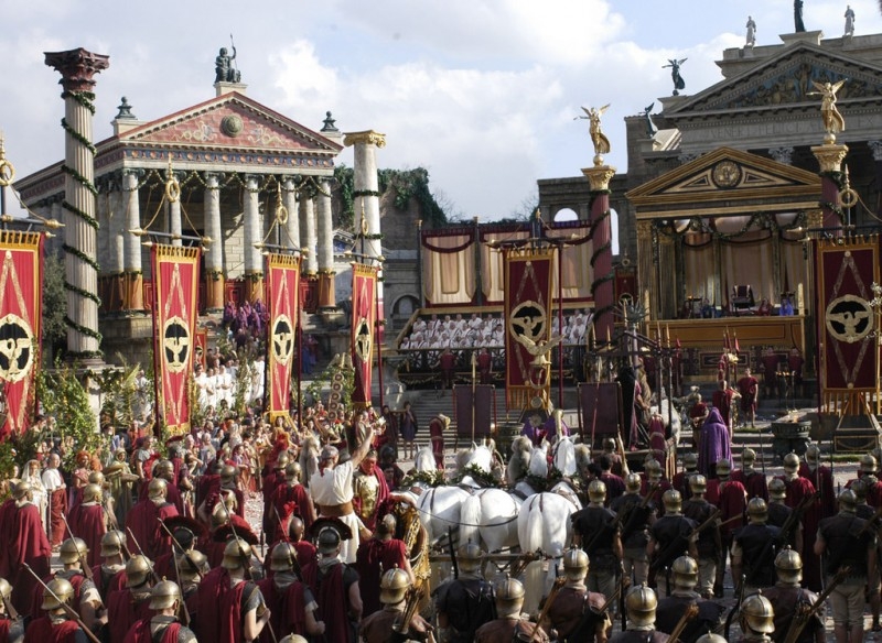 Una scena di massa della serie tv 'Roma'