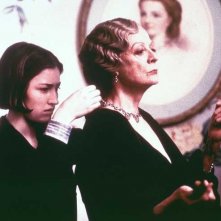 Kelly Macdonald e Maggie Smith in una scena di Gosford Park