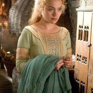 Sophia Myles in Tristano e Isotta