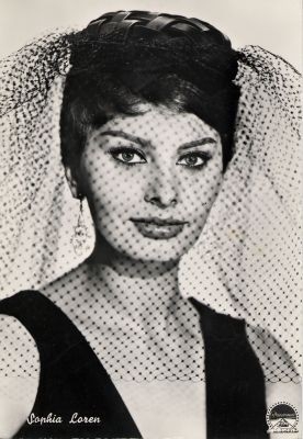 Sophia Loren 25201
