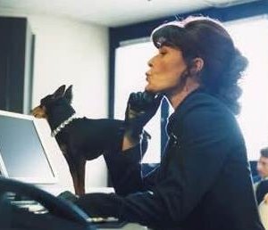 scena di E se domani