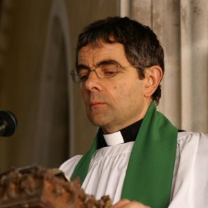 Rowan Atkinson in La famiglia Omicidi - Keeping Mum