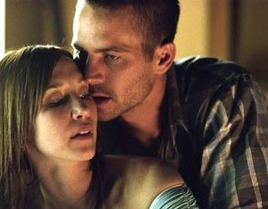 Vera Farmiga e Paul Walker in Running