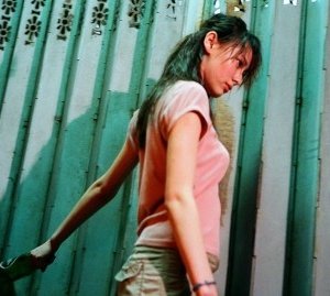 Isabella Leong in una scena di 'Isabella'