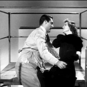 Cary Grant e Katharine Hepburn in una scena di SUSANNA