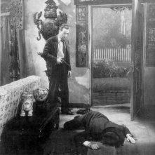 Humphrey Bogart e John Ridgely in una scena di IL GRANDE SONNO