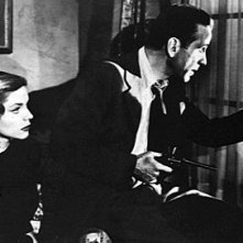 Lauren Bacall E Humphrey Bogart In Una Scena Di Il Grande Sonno 25621