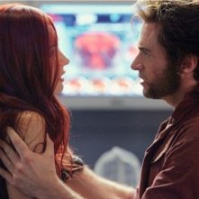 Famke Janssen e Hugh Jackman in una scena di X-Men: Conflitto Finale