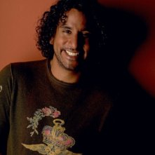 Naveen Andrews 25671