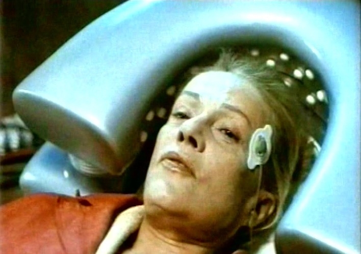 Jeanne Moreau In Una Scena Di Fino Alla Fine Del Mondo 25793
