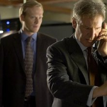 Paul Bettany ed Harrison Ford  nel thriller Firewall Accesso negato