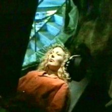 Solveig Dommartin in una scena di FINO ALLA FINE DEL MONDO